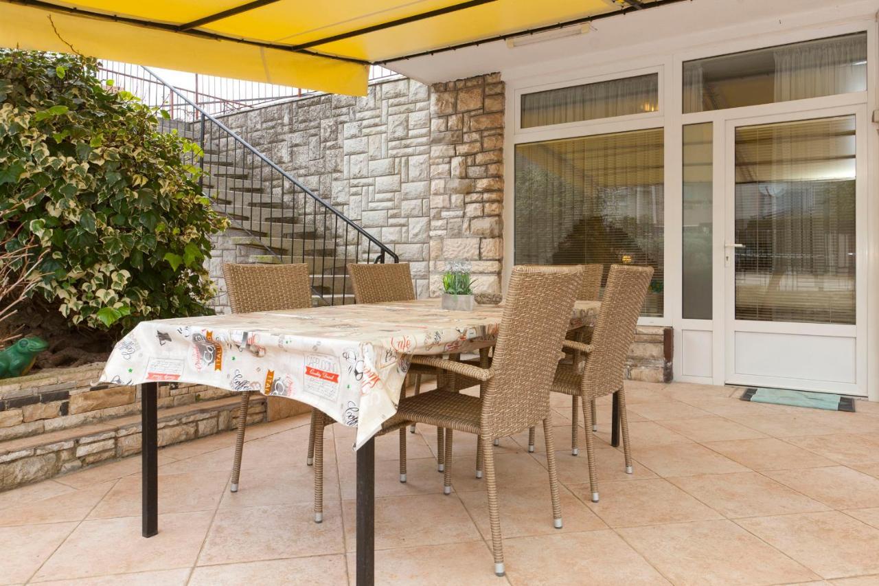 Apartman Nade PUY Exterior foto