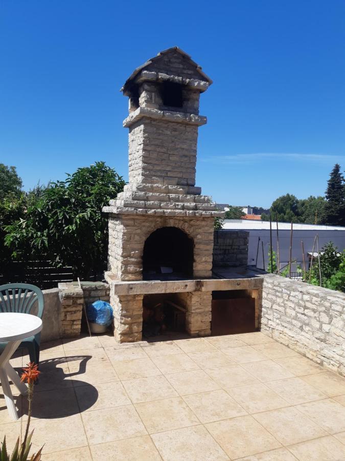 Apartman Nade PUY Exterior foto